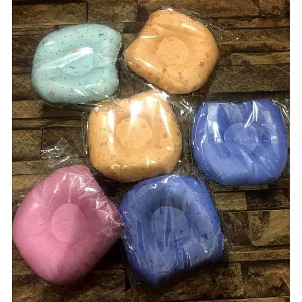 Head Making Baby Pillow - MultiColor (RUBIAN)