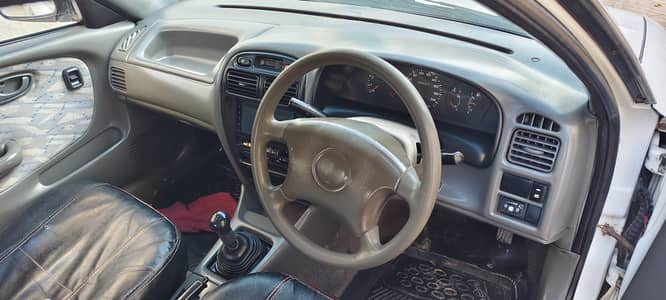 Suzuki Baleno JXR 2005