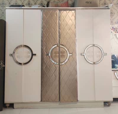 Urgent Sale  King Size Bedroom Set – Bed + Wardrobe + Dressing Table