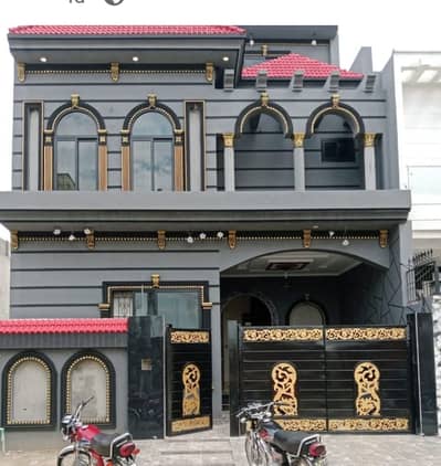 Rockwall & Graphy - Auto Garafi -rockwall - paint Polish - Wall Paint