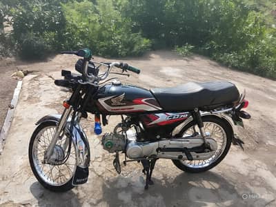 new hknda cd 70 2025 excelent condition june month 2025