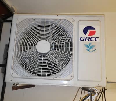 Gree 1 Ton Split AC – 12,000 BTU – Working Condition