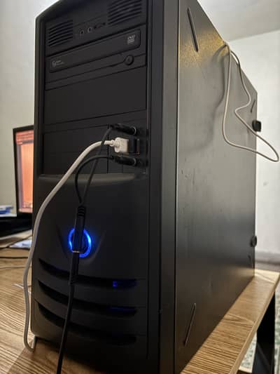 Gaming + Editing PC i7 4th gen 16gb ram 256gb ssd 4gb gpu