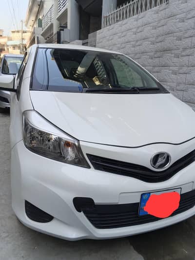 Toyota vitz 2012 model for sale