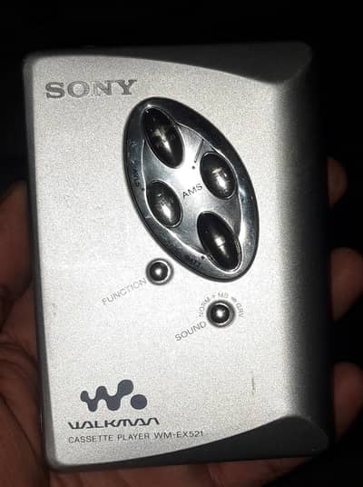 Sony Walkman Vintage Cassette Player – Collector’s Item (Not Tested)