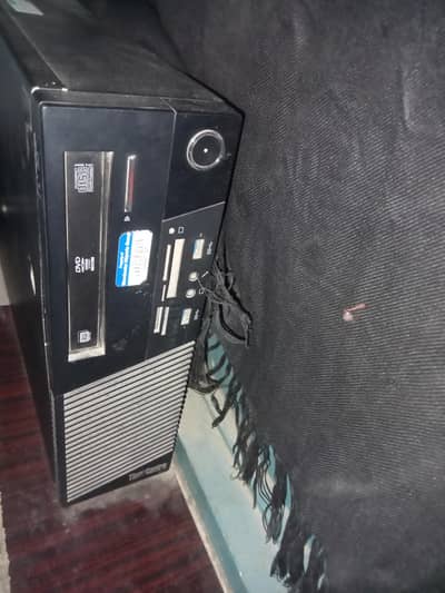 Lenovo Thinkcenter  i3 4th gen 8GB Ram  128 GB ssd 1 gb graphics card