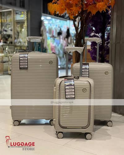 IT Luggage Spontaneous Series PP Suitcase | TSA Lock | 21” 25” 29”