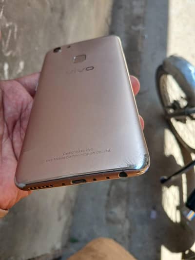 all okie h camera bohat acha h