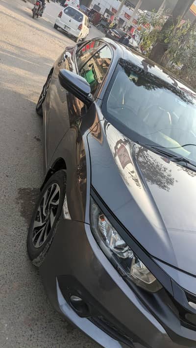 Honda civic ug 2018 Total genuine