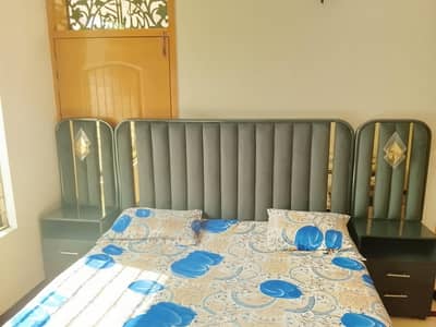 bed set new condition without metress