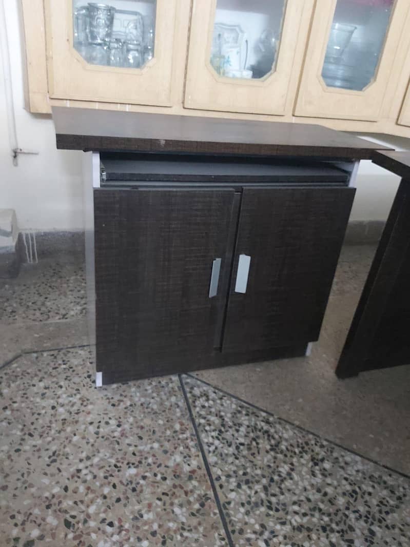 executive office table 0