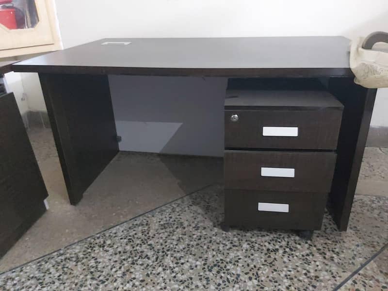 executive office table 2