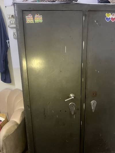 Iron Wardrobe| Iron Almari| Paita Paiti