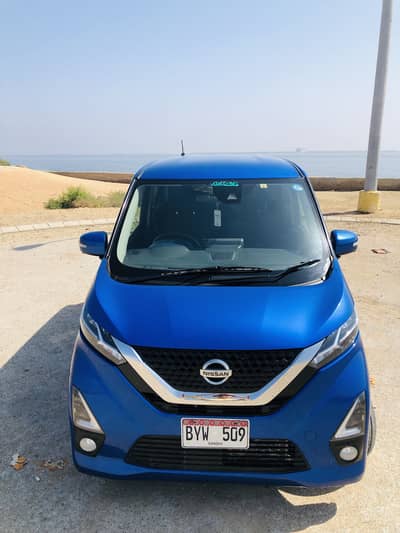 Nissan Dayz Highway star s-hybrid pro pilot(Top of the Line)