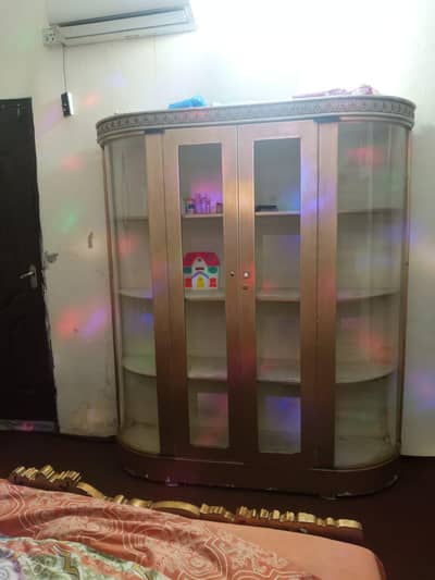 showcase with deco paint / household item