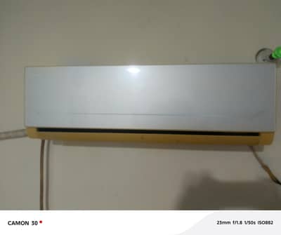 Galanz company ka he 10/9 condition cooling buhat achi he.