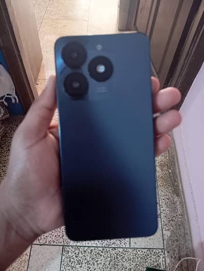 Itel a70 sale in decent price