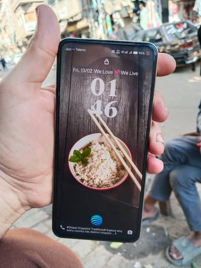 vivo y 200 10/9 good condition