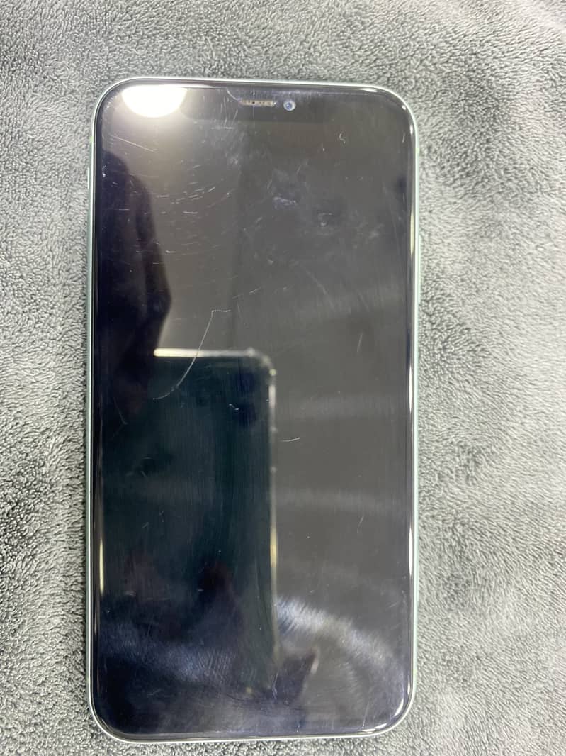 Apple iPhone 11 1