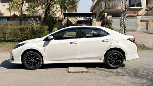 Toyota Corolla Altis Grande 1.8 for sale