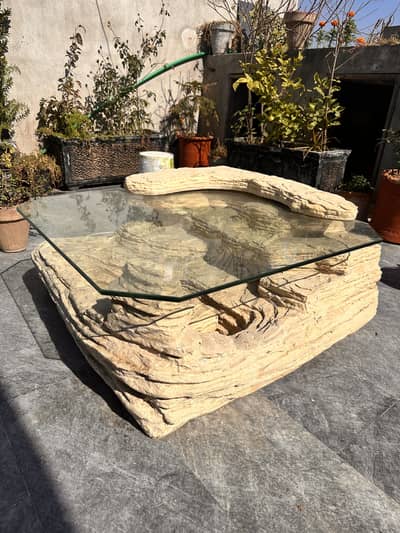 Stone Look LED Fountain Table