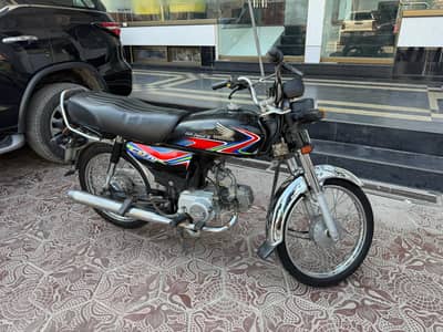 B2B Genuine honda CD 70 17/18