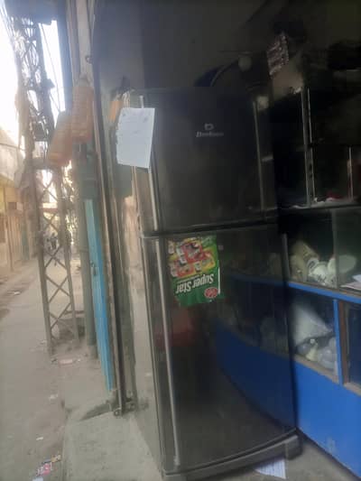 Dawlance freezer medium size