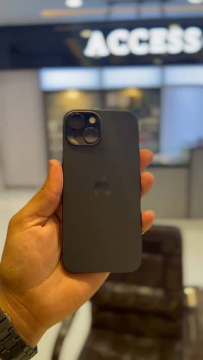 Iphone 15 I cloud locked 