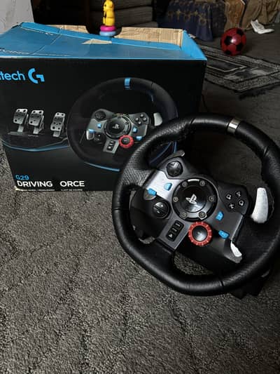 Logitech G29 racing wheel for pc ps4 ps5
