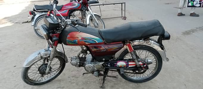 dhoom 70 for sale. 32500.03106701737