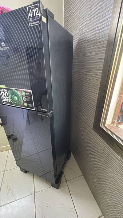 Dawlance fridge 10/10 condition