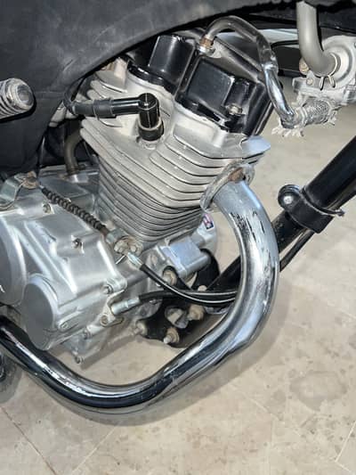 125 chrome silencer in excellent condition