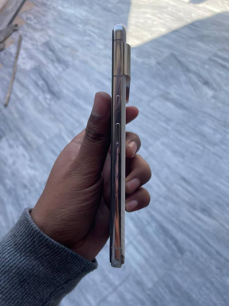 google pixel 8 pro 1