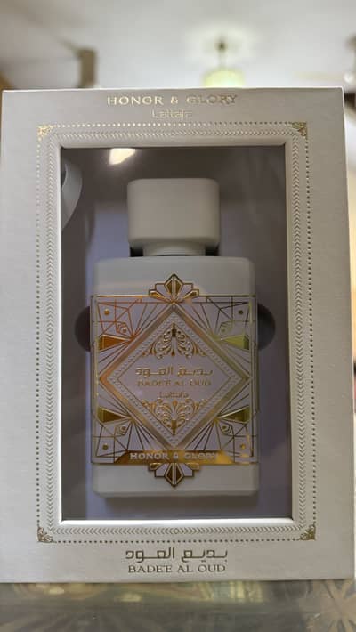 Lattafa Honor and Glory