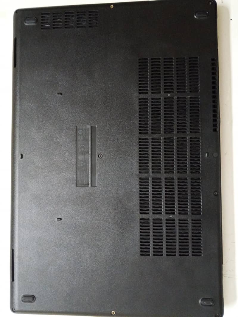 DELL PRECISION 3530 2