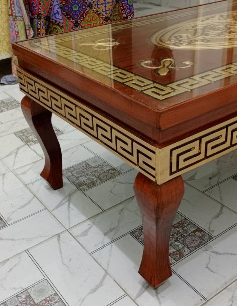 New Stylish Lacker Table 2