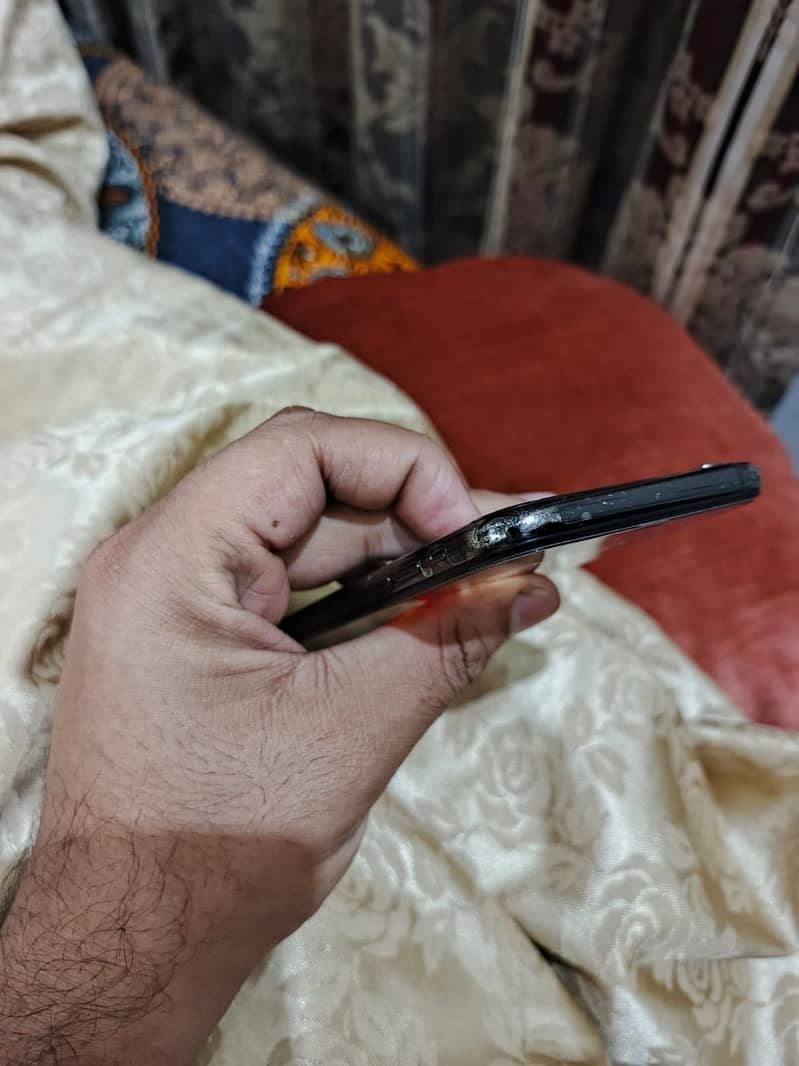 iPhone XS Max 2