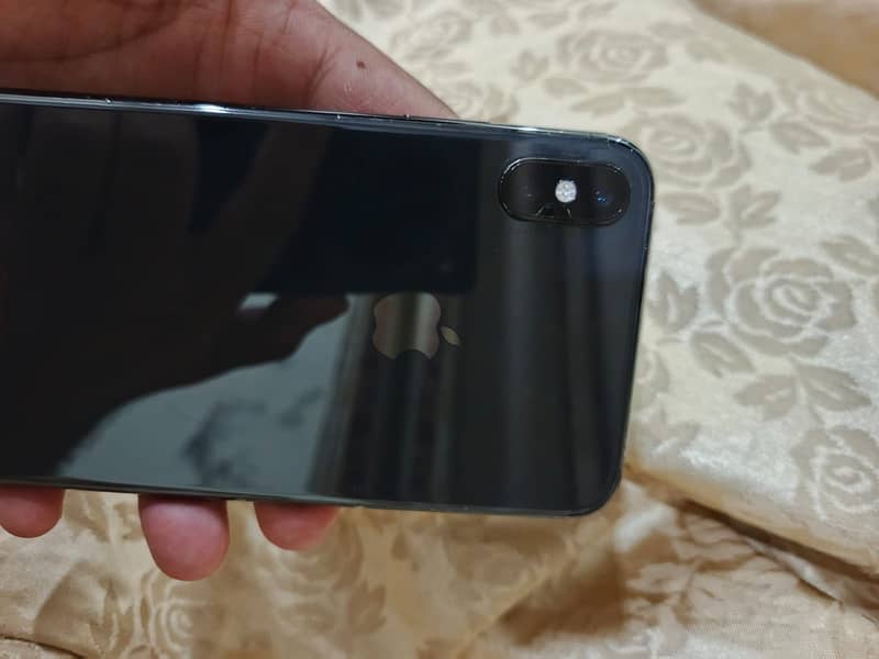 iPhone XS Max 6
