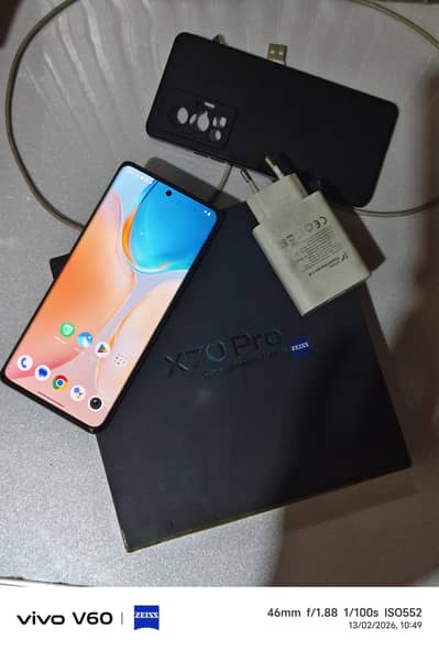Vivo X70pro 12+12gb ram 256gb room