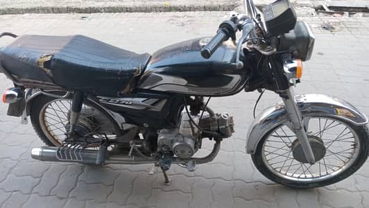 honda70cc 10model chlny achi ha urgent sale
