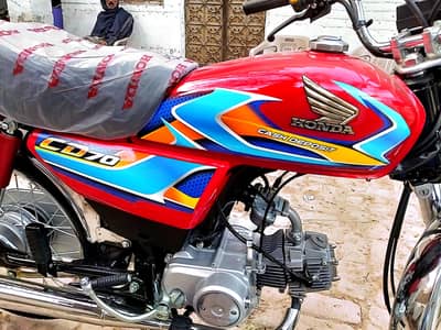 Honda CD70 Red brand new zero meter