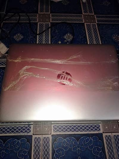 Selling Laptop Hp Generation i5 6. . .