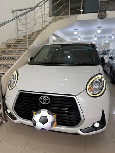 Toyota Passo Moda G Charm Top of the line variant