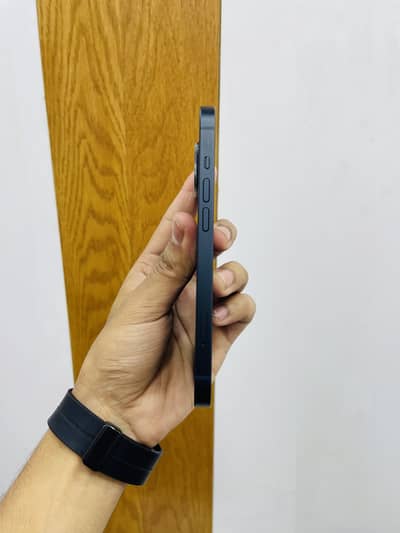 Iphone 13 | 128gb PTA APPROVED | 10/10 URGENT SALE |