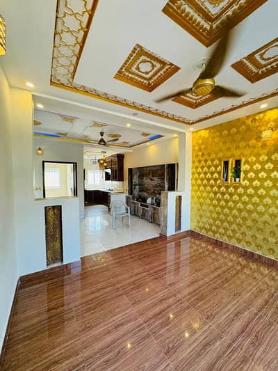 Find Your Ideal Prime Location House In Izmir Town Under Rs. 49800000