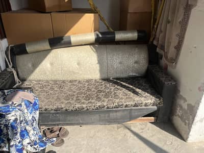 2 single seater. 1 3 seater