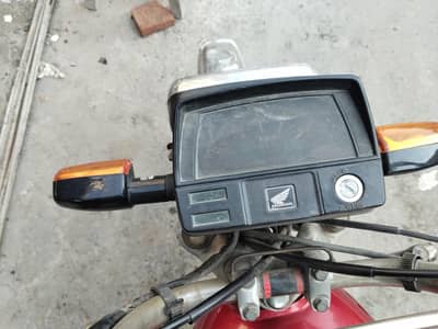 urgently sale plz call me +92327676606