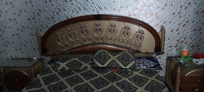 Set for Sale (Bed + Dressing Table + Showcase + Side Tables)