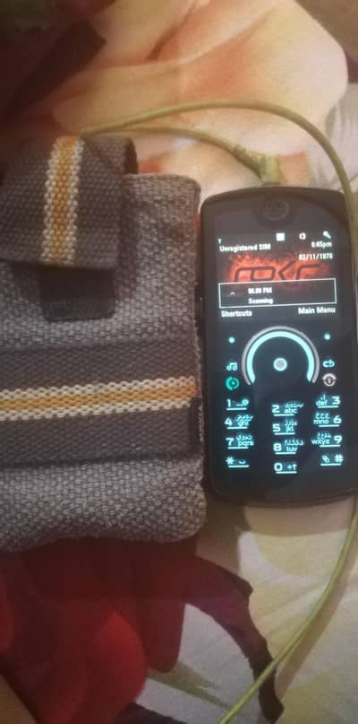Motorola E8 rokr