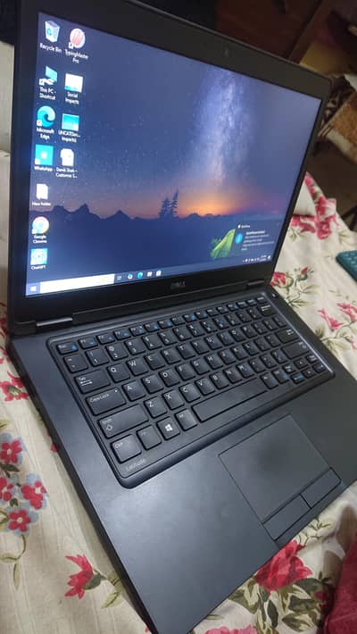 Dell Laptop core i5 and 6th generation